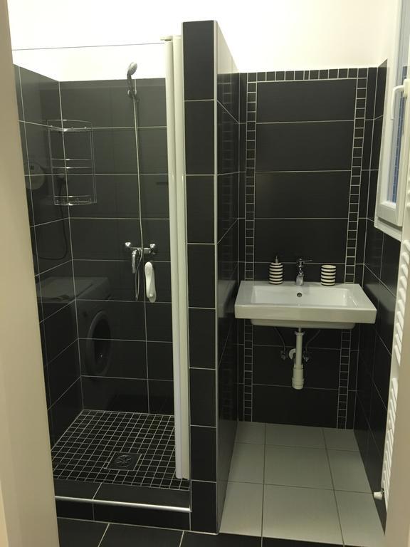 Castel View Apartment Budapest Luaran gambar